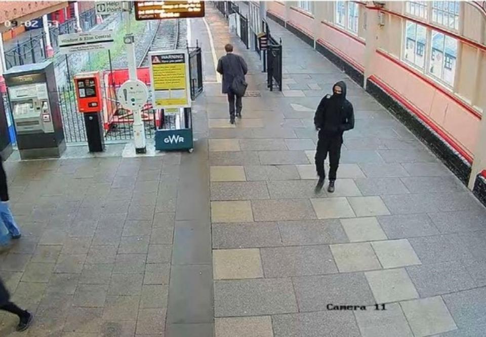 Jaswant Singh Chail was caught on CCTV on his way to Windsor Castle to kill the Queen (MPS)