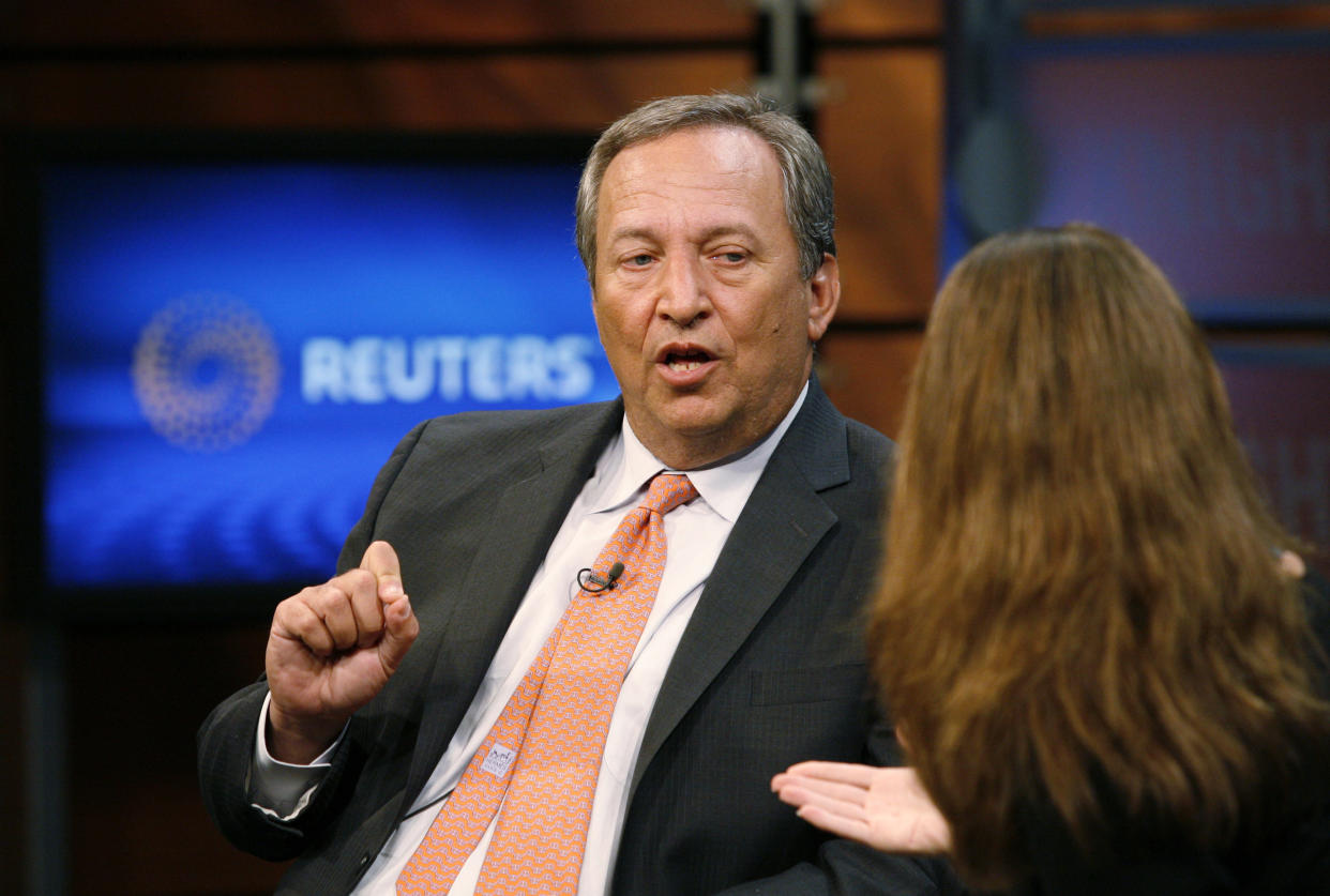 Senior White House economic adviser Lawrence Summers speaks during an interview with Reuters in Washington June 24, 2010. Leaders of the world's top economies must ensure they maintain growth, Summers said on Thursday ahead of a G20 meeting where Europe is expected to support curbing deficits. REUTERS/Molly Riley