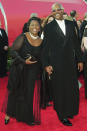<p>Samuel L. Jackson and his wife LaTanya Richardson got all dressed up for date night at the 2001 Academy Awards. </p>