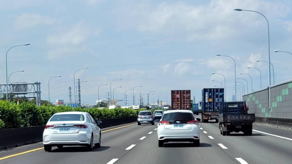 國道高速公路。（記者陸瓊娟攝）