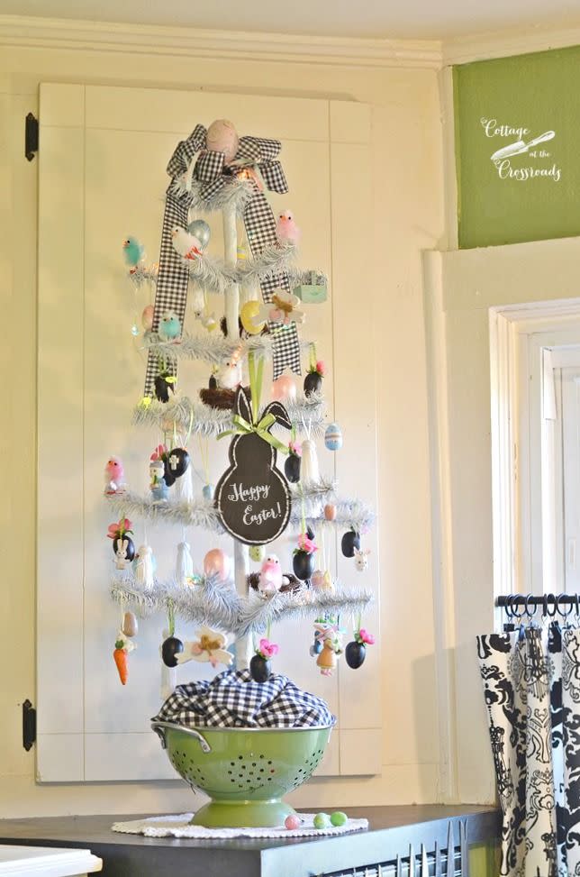 12) White and Black Easter Egg Tree