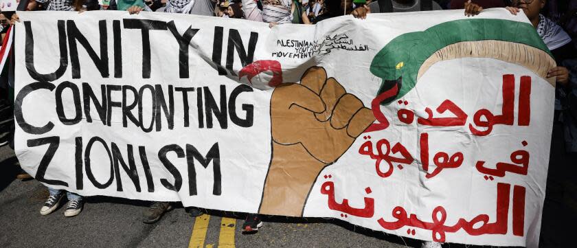 Los Angeles, CA - October 28: Thousands gather to be a part of The Palestinian Youth Movement demonstration in support of Palestinians at Pershing Square Saturday, Oct. 28, 2023, in Los Angeles, CA. (Gina Ferazzi / Los Angeles Times)