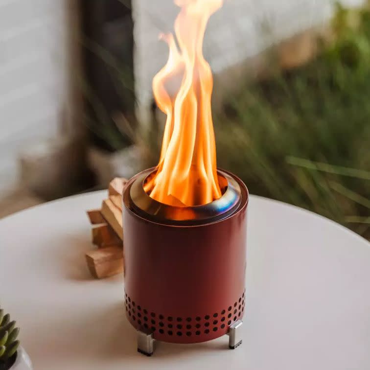 <p><a href="https://go.redirectingat.com?id=74968X1596630&url=https%3A%2F%2Fwww.solostove.com%2Fen-us%2Fp%2Fmesa&sref=https%3A%2F%2Fwww.thepioneerwoman.com%2Fholidays-celebrations%2Fgifts%2Fg36187954%2Fcowboy-gifts%2F" rel="nofollow noopener" target="_blank" data-ylk="slk:Shop Now;elm:context_link;itc:0;sec:content-canvas" class="link rapid-noclick-resp">Shop Now</a></p><p>Solo Stove Mesa Tabletop Fire Pit</p><p>solostove.com</p><p>$79.99</p><span class="copyright">Solo Stove</span>