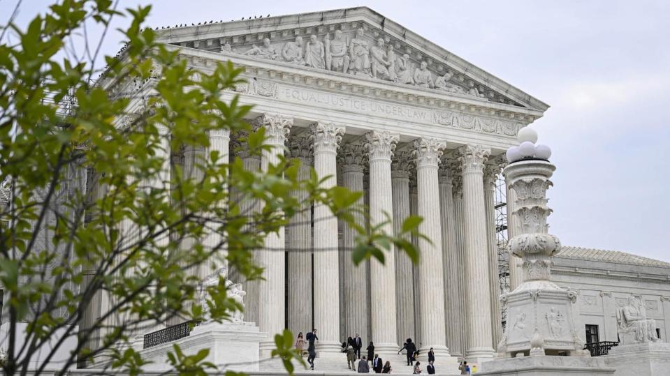 PHOTO: Demonstrators gather outside the US Supreme Court during the gun-control rally in Washington DC., Nov. 7, 2023.  (Anadolu Agency/Getty Images)