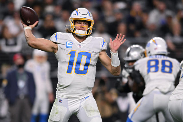 Chargers' 2022 regular season schedule revealed