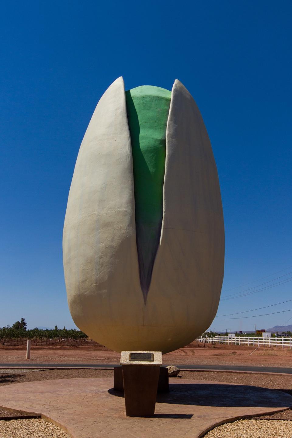 World’s Largest Pistachio (Alamogordo, New Mexico)