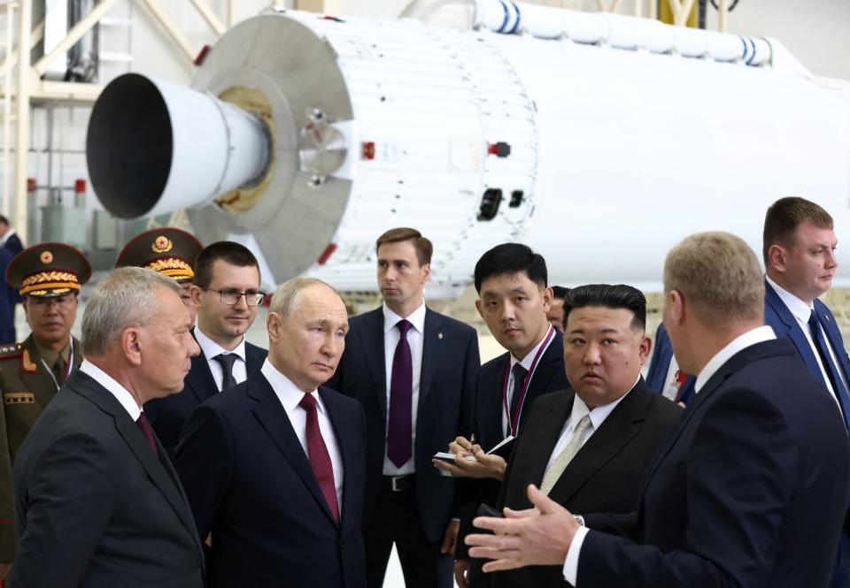 2023年9月13日，北韓領導人金正恩與俄羅斯總統普丁參訪俄國東方太空發射場。路透社