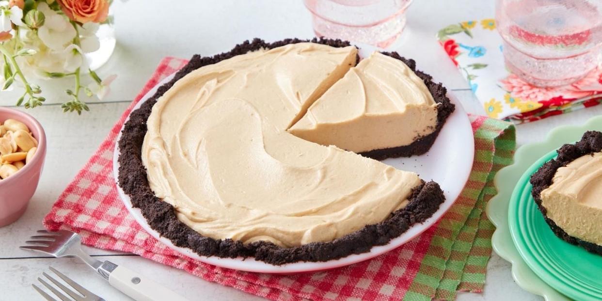 church potluck chocolate peanut butter pie