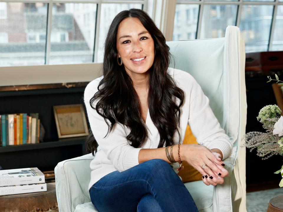 Joanna . Gaines