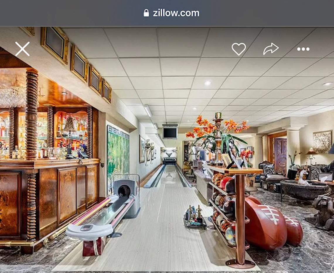 Bowling alley