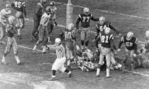 A referee signals a touchdown for the Winnipeg Blue Bombers during the 1959 Grey Cup against the Hamilton Tiger-Cats. (The Globe and Mail/The Canadian Press)