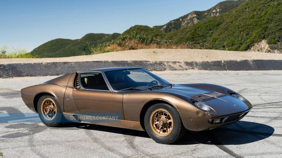 lamborghini miura