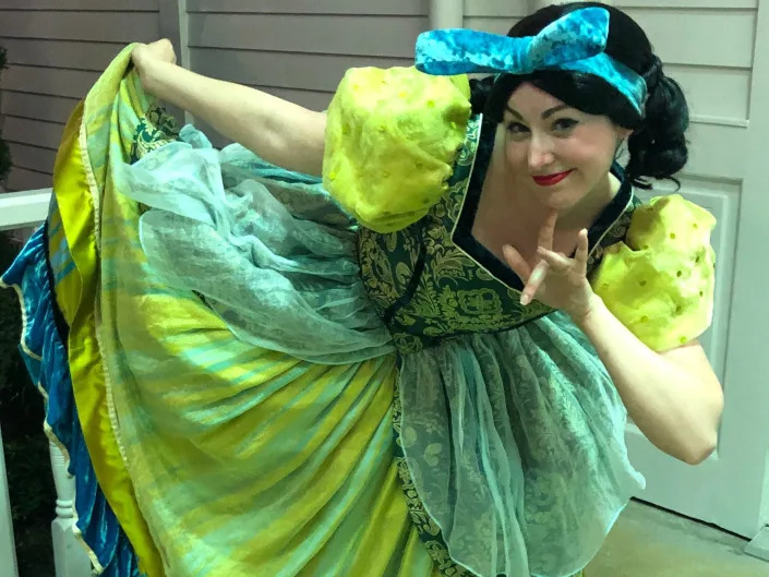 Magic girl melanie posing in a Disney costume