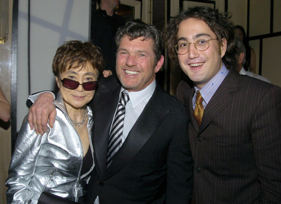 Jann Wenner with Yoko Ono and Sean Ono Lennon at the 19th Annual Rock and Roll Hall of Fame Induction Ceremony in 2004. (Photo: Kevin Mazur/WireImage)