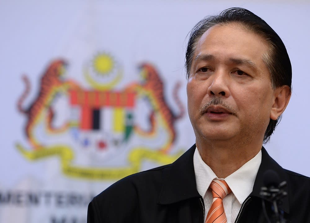 Health D-G Datuk Dr Noor Hisham Abdullah  said the urgent remedial steps should be taken to isolate and treat detainees in immigration depots with Covid-19 and for their close contacts to be quarantined. ― Bernama pic