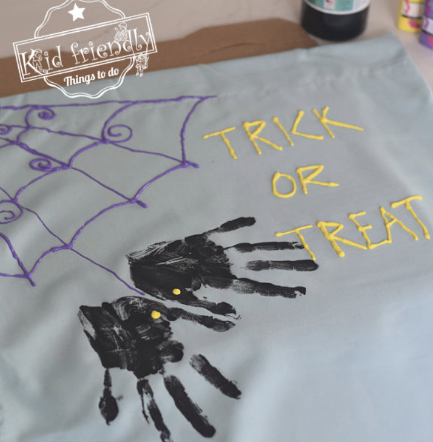 DIY Trick-or-Treat Bag