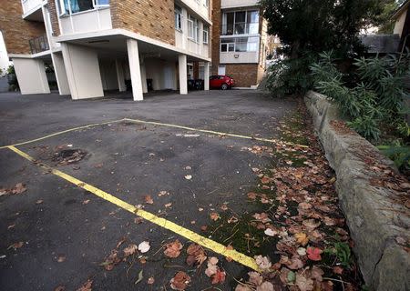 A car space that was sold at auction earlier this month for A$120,000 (US$92,000), can be seen in the inner-Sydney suburb of Kirribilli, Australia June 23, 2015. REUTERS/David Gray