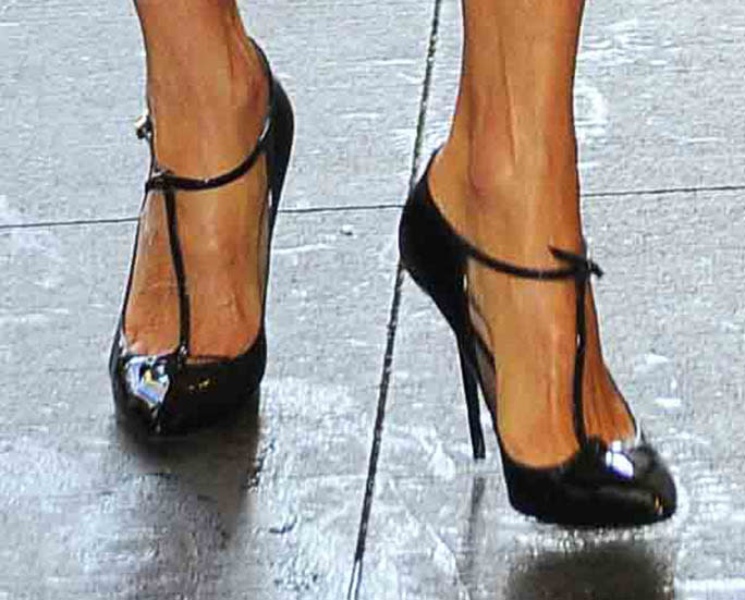 A closer look at Bethenny Frankel’s black T-strap pumps at the CBS Morning Show in New York City. - Credit: SplashNews.com