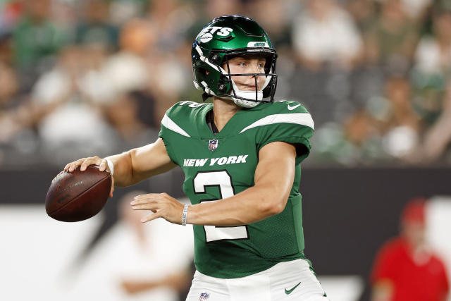 Jets are pursuing 3 QBs in 2023 NFL offseason to replace Zach Wilson. 