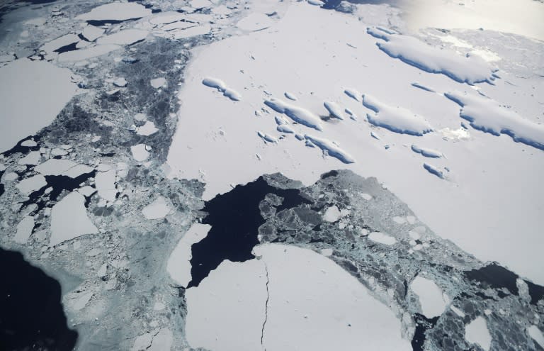 Bei den riesigen Eismassen der Westantarktis ist der Kipppunkt eines sich selbst verstärkenden, unumkehrbaren Rückgangs des Eisschildes laut einer Untersuchung europäischer Forscher noch nicht erreicht. (MARIO TAMA)
