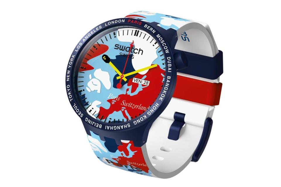 A BATHING APE® x SWATCH巴黎錶款。NT 4750 （I.T Taiwan Limited提供）