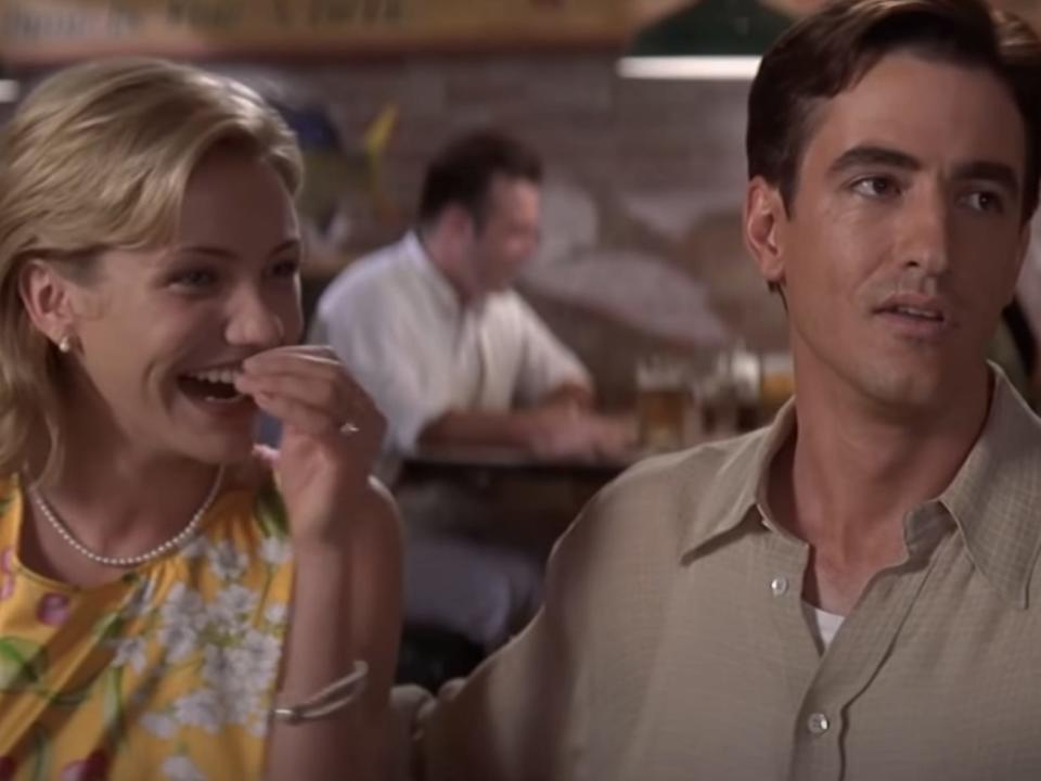 cameron diaz and dermot mulroney in the say a little prayer scene of my best friend's wedding