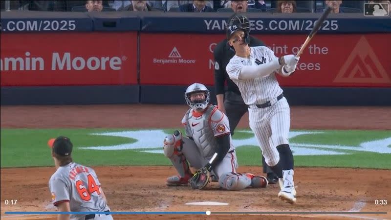 賈吉（Aaron Judge）56轟出爐，本季第15次連3場開轟。（圖／翻攝自MLB官網）