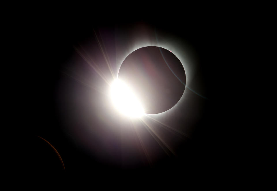 Solar eclipse fever: Americans prepare for celestial event