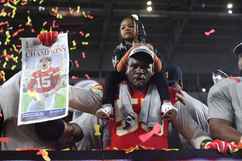 MIAMI, FLORIDA - FEBRUARY 02: Frank Clark #55 of the Kansas City Chiefs celebrates after defeating the San Francisco 49ers 31-20 in Super Bowl LIV at Hard Rock Stadium on February 02, 2020 in Miami, Florida. (Photo by Tom Pennington/Getty Images)