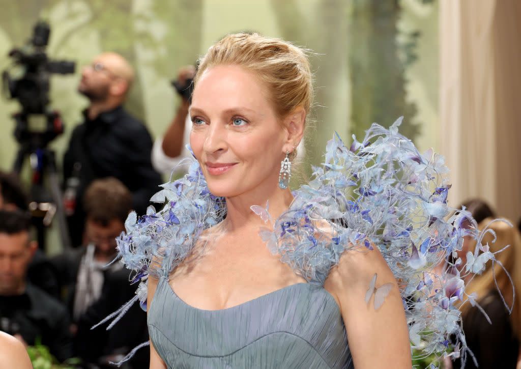 uma thurman met gala