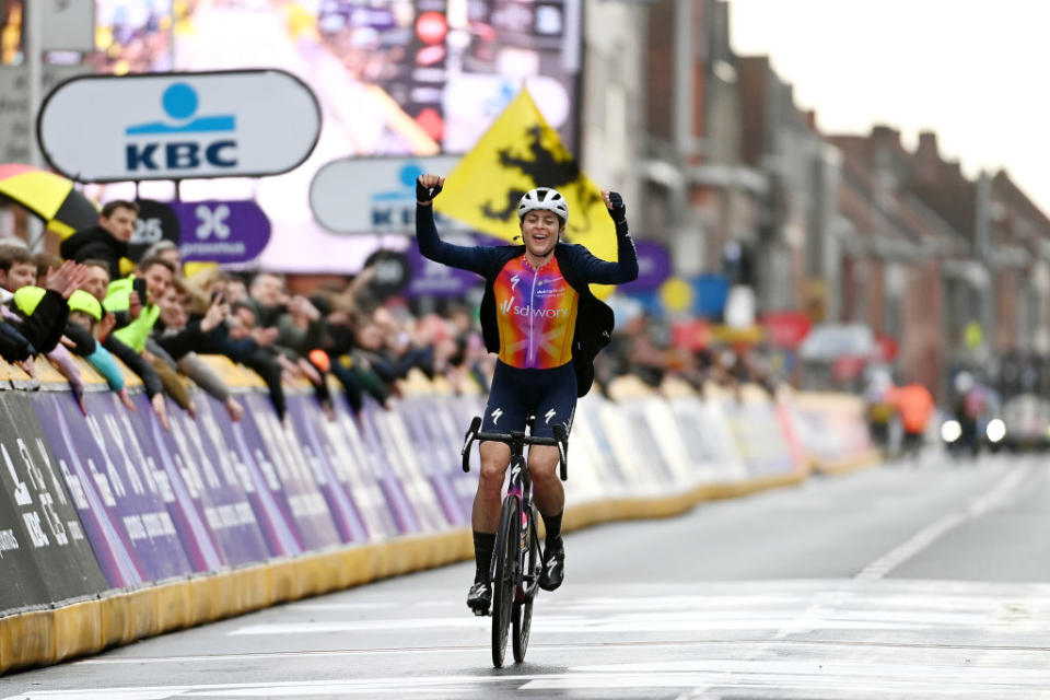 Marlen Reusser (SD Worx) claims victory in Wevelgem