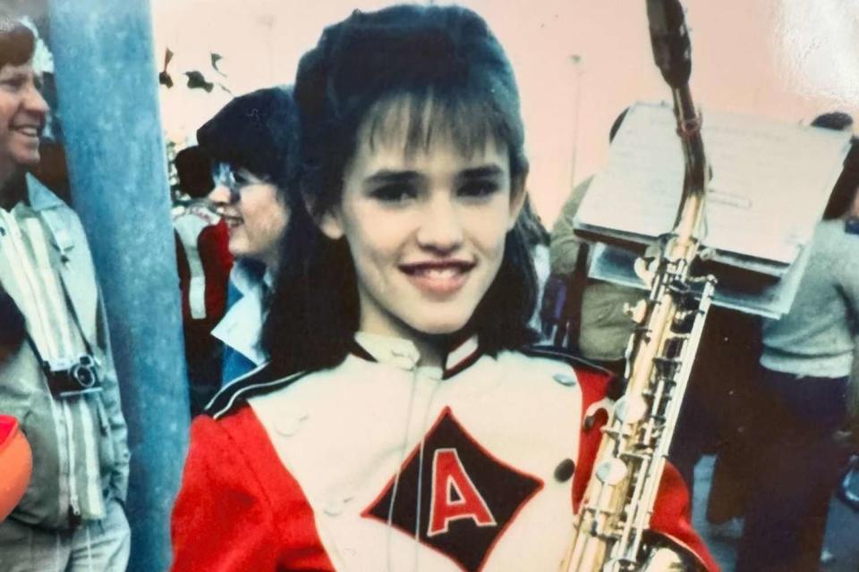 <p>Jennifer Garner/Instagram</p> Jennifer Garner shares throwback band photos.