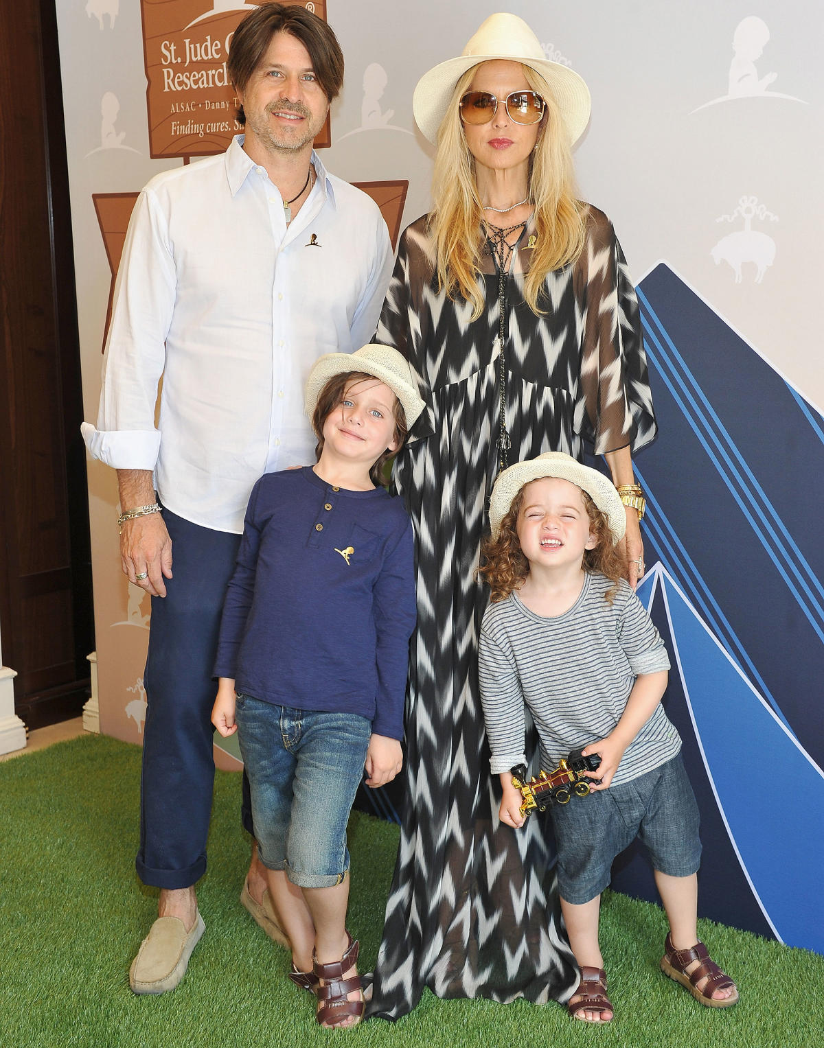 Rachel Zoe Partners with Janie and Jack on Charitable Holiday Line