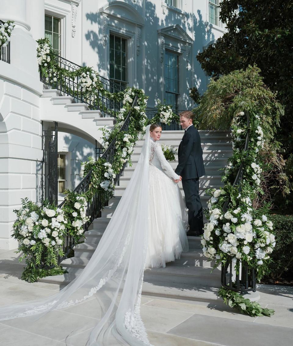 Naomi Biden Wedding . President Joe Biden. white house. Credit: Corbin Gurkin . https://www.instagram.com/p/ClKF5_yPOv7/?igshid=YmMyMTA2M2Y%3D.