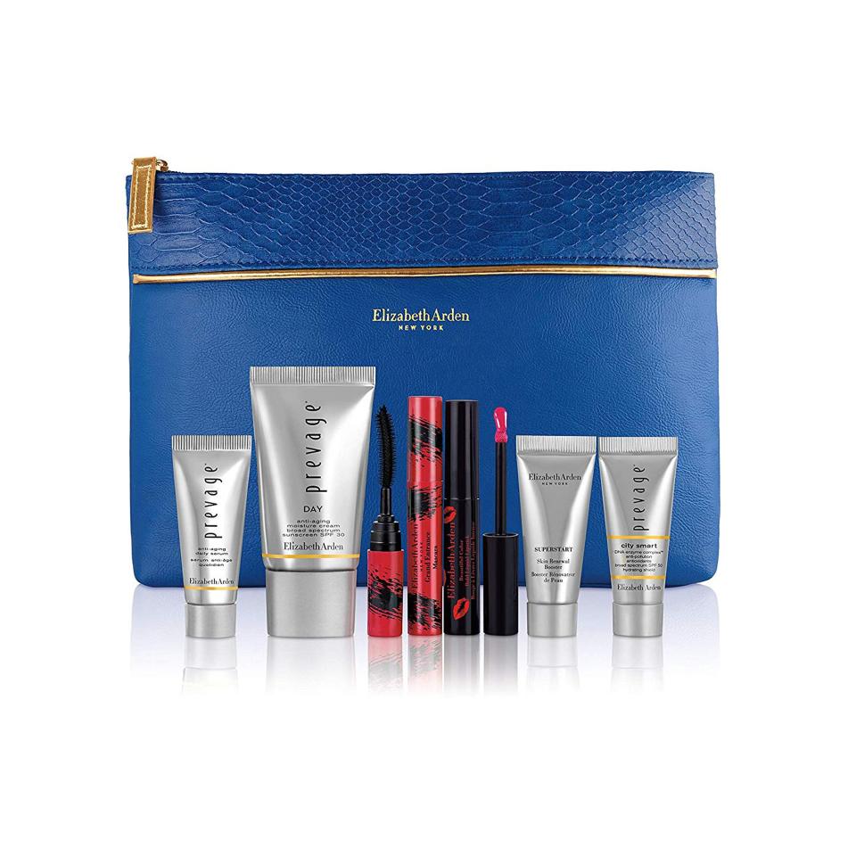 This Elizabeth Arden Makeup and Skincare Set Is $1 on Amazon