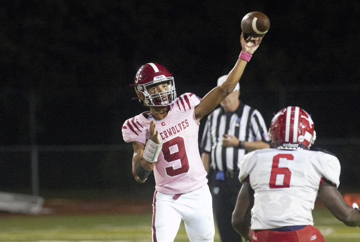 Chiles and Leon football players during Chiles 37-0 win over Leon on Oct. 13