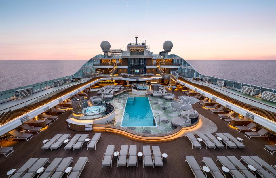 <p>Oceania Cruises</p>