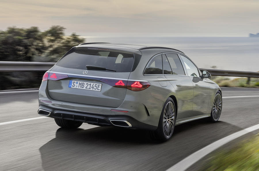 Mercedes E-Class estate rear tracking