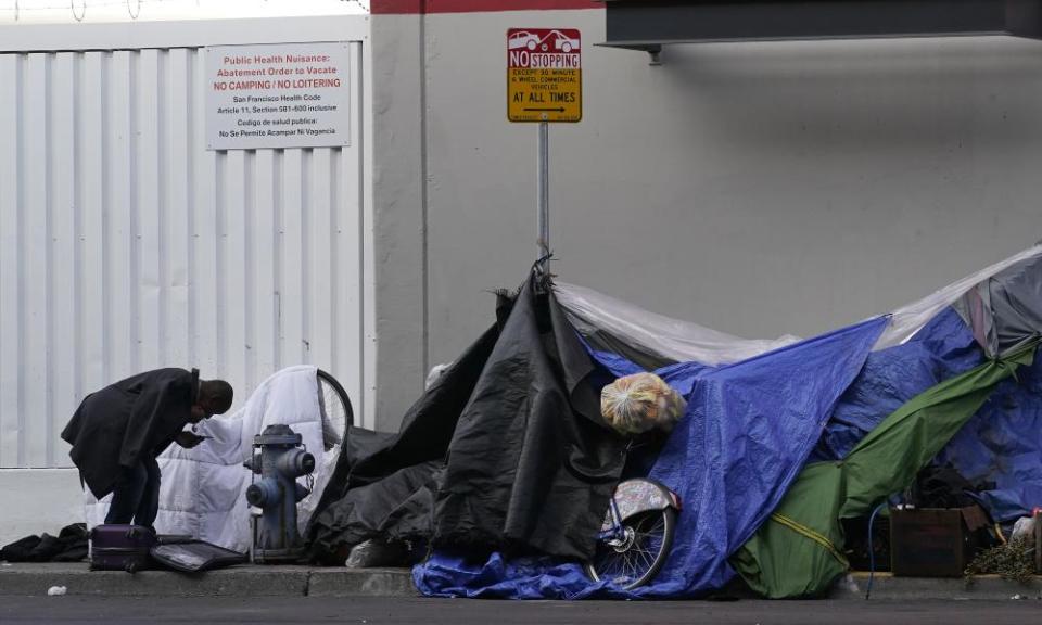 Tents set up on a sidewalk in San Francisco, 21 November 2020.