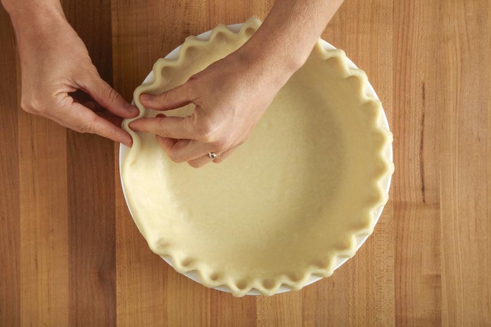 1)  How to Flute Pie Crust: