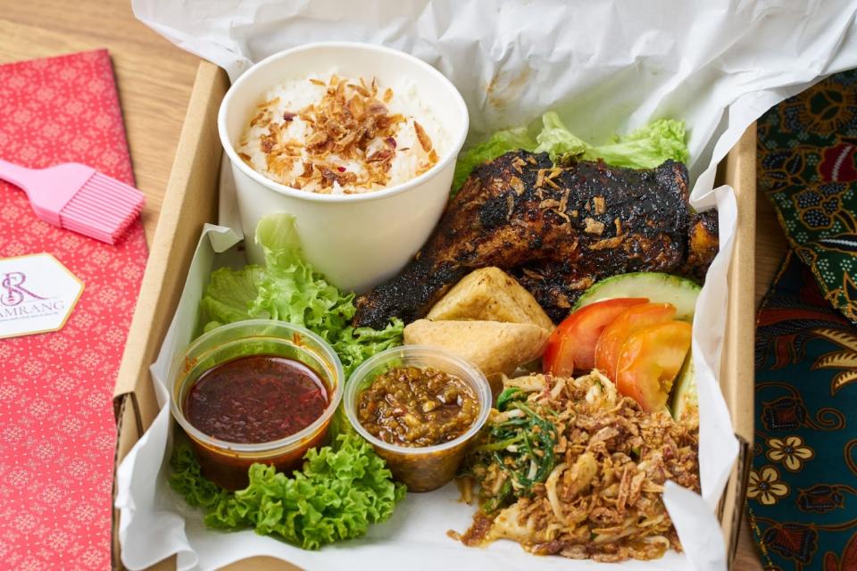 Samarang - Samrang Glazed Chicken with Rice Set