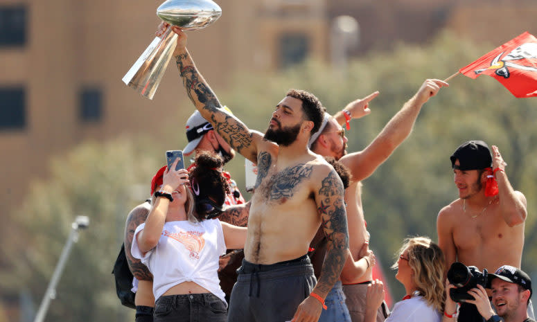 Mike Evans at Tampa Bay Buccaneers victory parade.