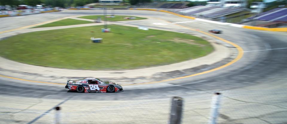 NASCAR Cup Series driver William Byron takes his first laps at Slinger Speedway on Monday in preparation for the Slinger Nationals on Tuesday.