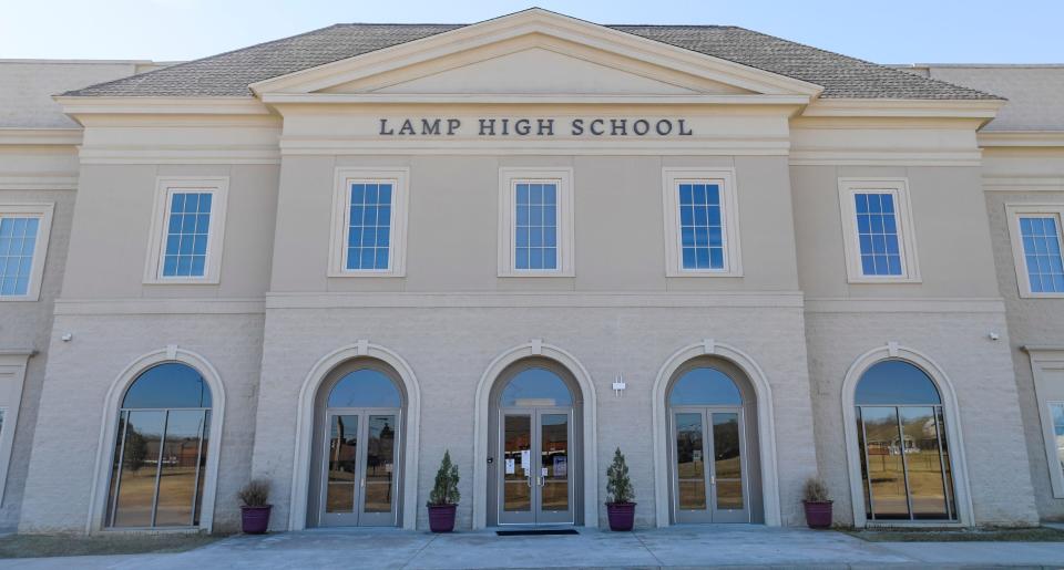LAMP Magnet High School ranked in the top 1% nationally in a new US News & World Report study.