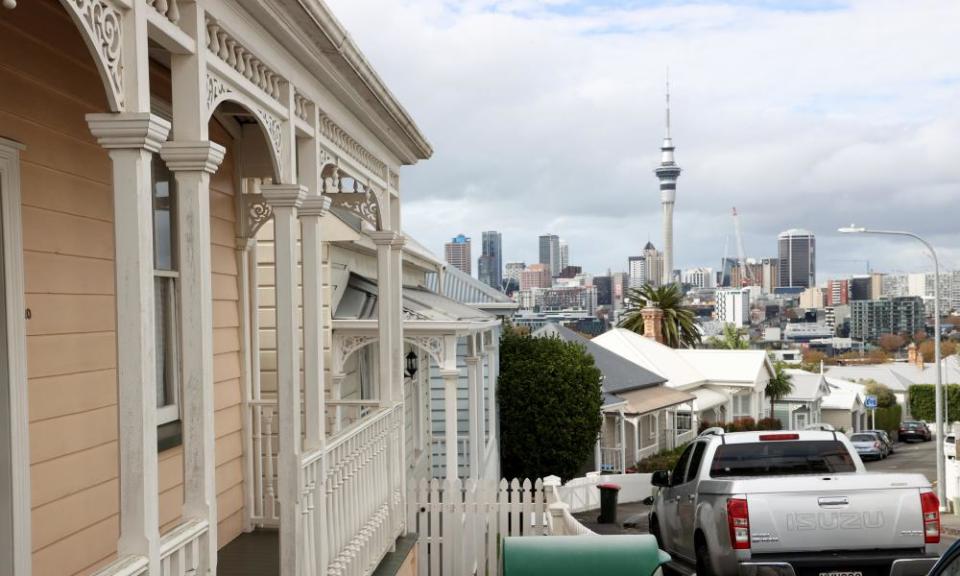 Houses on a street in Auckland