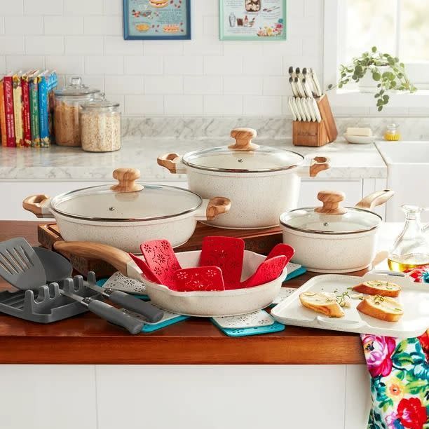 Ree Drummond Just Added 6 New Items To Her Walmart Cookware Collection - Pioneer  Woman Walmart Collection