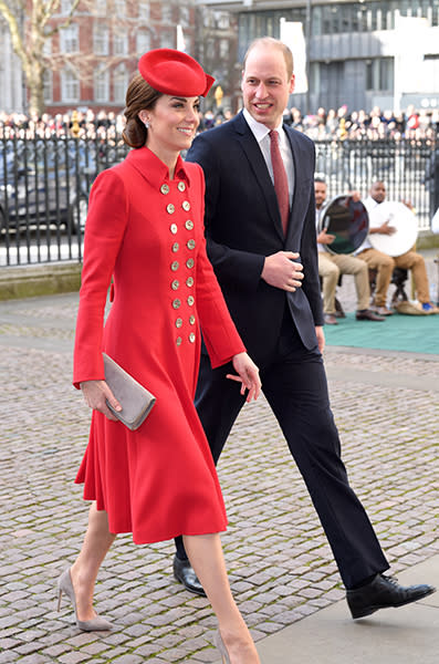 kate-middleton-in-red-coat-dress