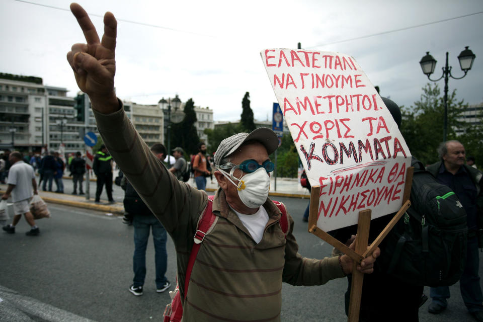 <p>Labour unions demonstrate during a 24-hour general strike in Athens, Greece, May 17, 2017. Thousands of people demonstrate against new austerity measures in a 24-hour general strike that shut down public sector. (Giorgos Georgiou/NurPhoto via Getty Images) </p>