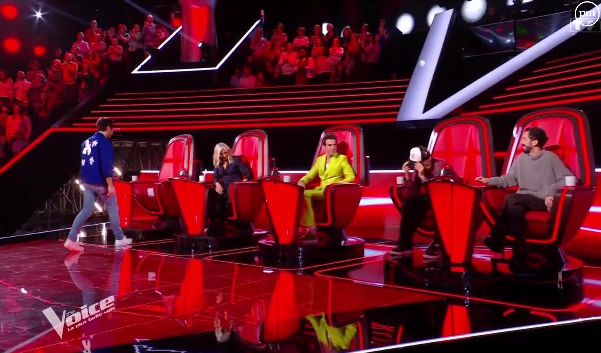 Le jury de The Voice se bat pour enrôler les talents. - Capture d'écran TF1