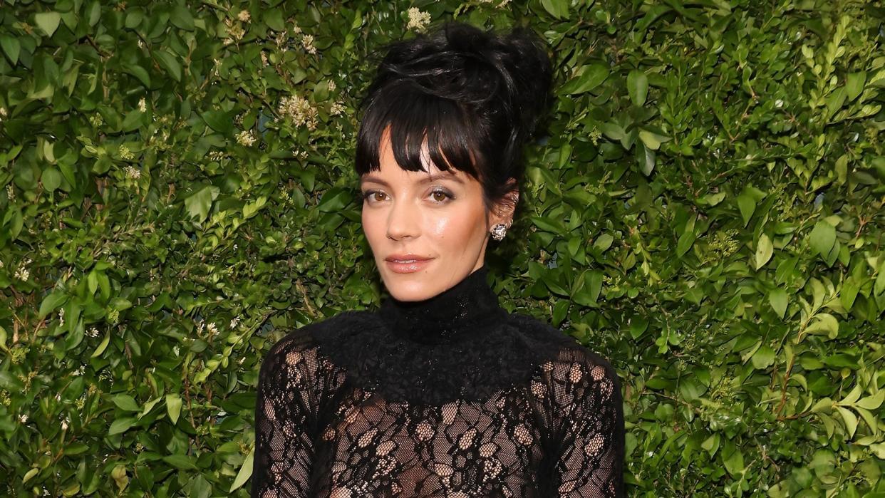 Lily Allen attends the 2022 Tribeca Film Festival Chanel Arts Dinner